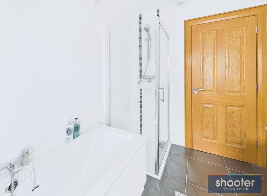 23 Heslips Court, Dublin Road, Newry, BT35 8GR