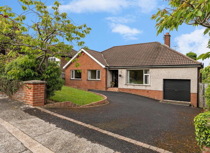 13 Grange Avenue, Bangor, BT20 3QF photo