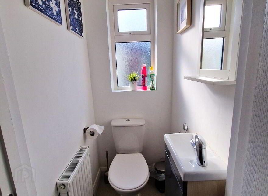 10 Saint Peter's Terrace, Dungloe, F94A3X6