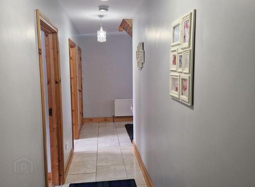 Glassagh Upper, Co. DONEGAL - 5 Bedroom House, Derrybeg