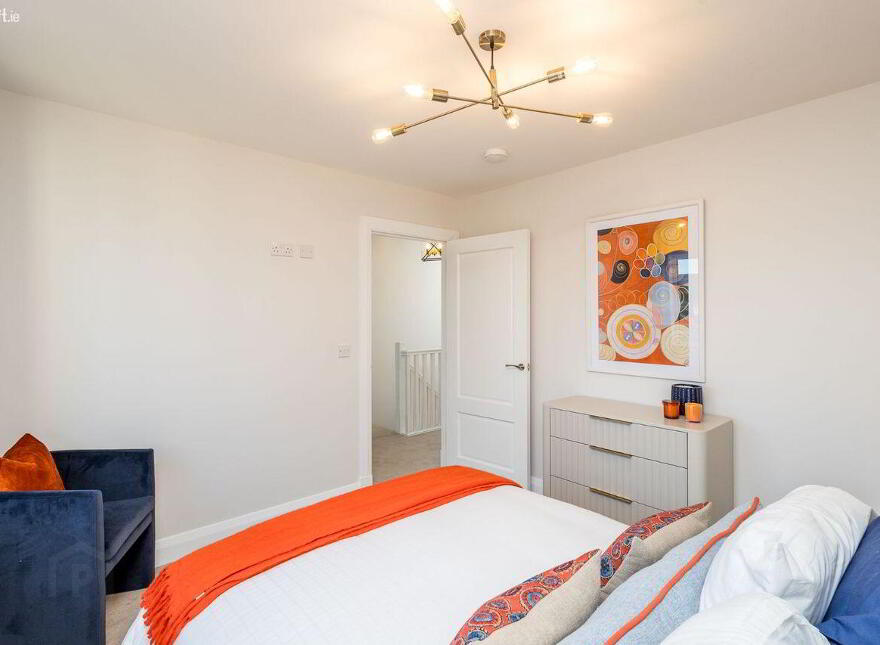 4 Ormond Avenue, Rush