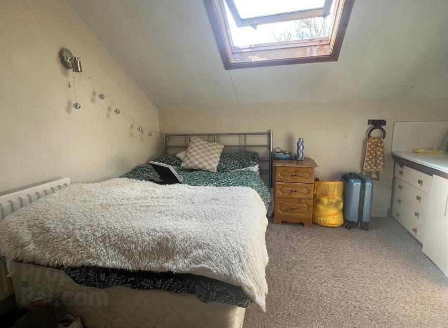24 Malone Avenue, Room 6, Belfast, BT9 6ER photo