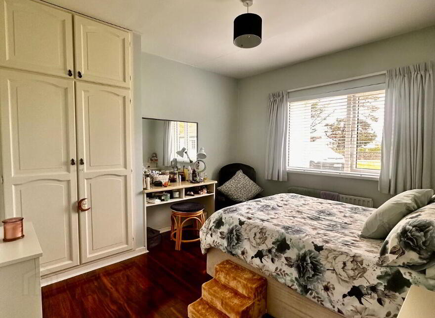 26 Wine Strand Cottages, Ballyferriter, Ballineanig, Tralee