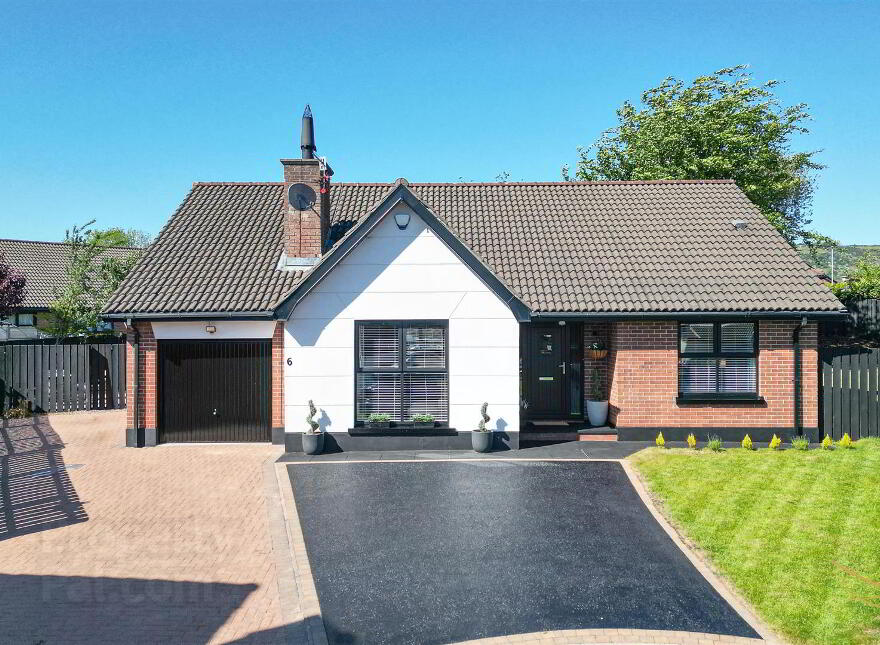 6 Blackthorn Grange, Newtownabbey, BT37 0GN photo