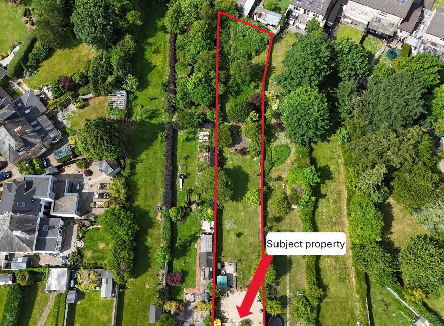 32 Lansdowne Park, Ennis Road