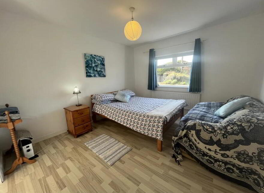 An Sionnach Rua, Bonnifinglas, Attymass, Ballina, F26HR65