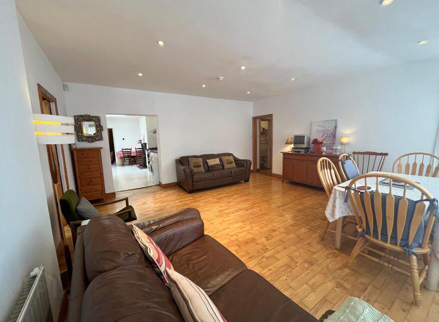 An Sionnach Rua, Bonnifinglas, Attymass, Attymass, F26HR65