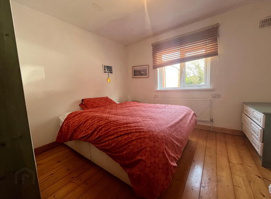 An Sionnach Rua, Bonnifinglas, Attymass, Attymass, F26HR65