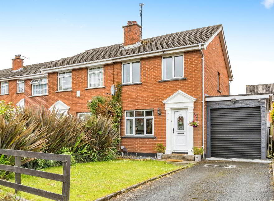 23 Manor Park, Bangor, BT20 3LY photo