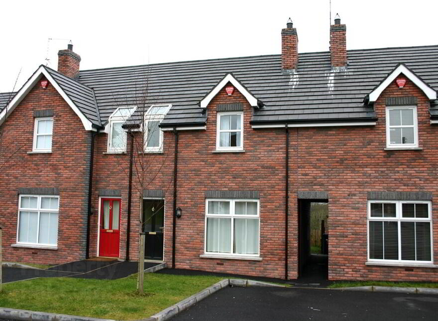 8 Dobbin Heights, Portadown, BT62 4EE photo
