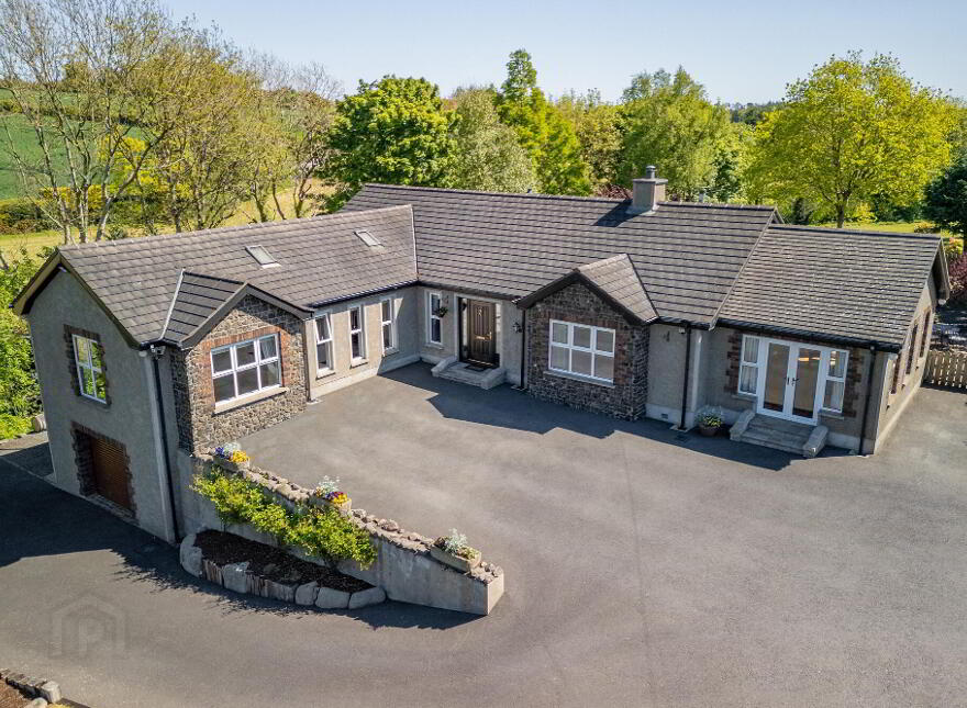'Groomsbridge', 2 Dunnanew Road, Seaforde, BT30 8PJ