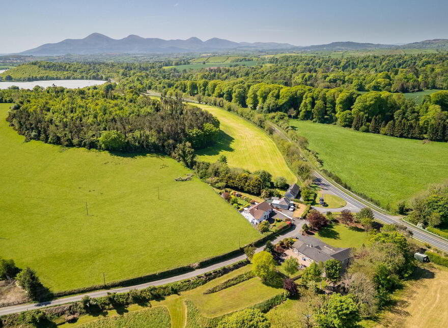 'Groomsbridge', 2 Dunnanew Road, Seaforde, BT30 8PJ