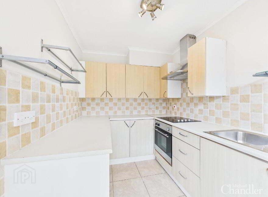 18 Berkley Court, Belfast, BT8 7FJ