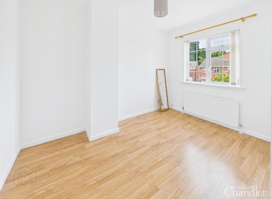 18 Berkley Court, Belfast, BT8 7FJ
