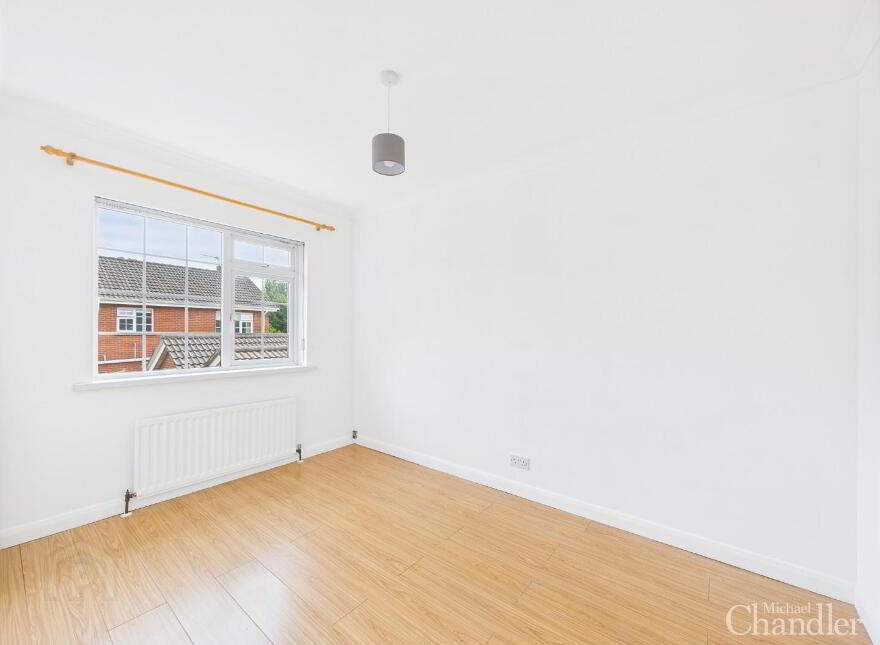 18 Berkley Court, Belfast, BT8 7FJ