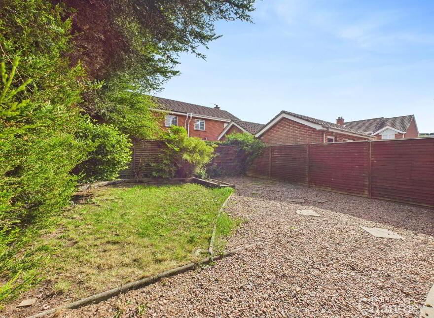 18 Berkley Court, Belfast, BT8 7FJ