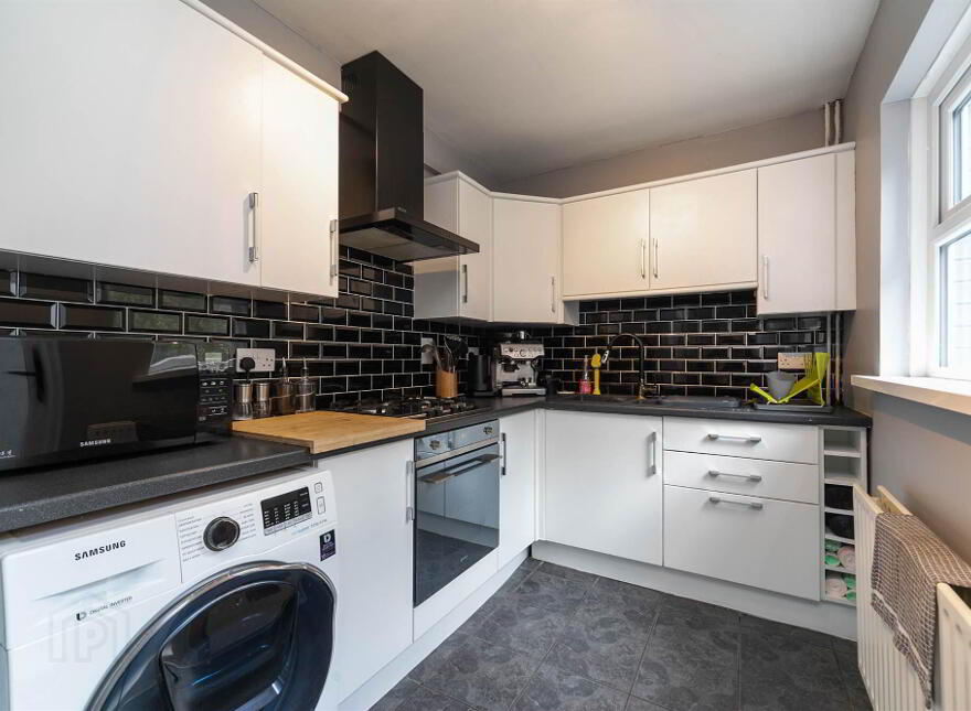 80 Nevis Avenue, Ballyhackamore, Belfast, BT4 3AE