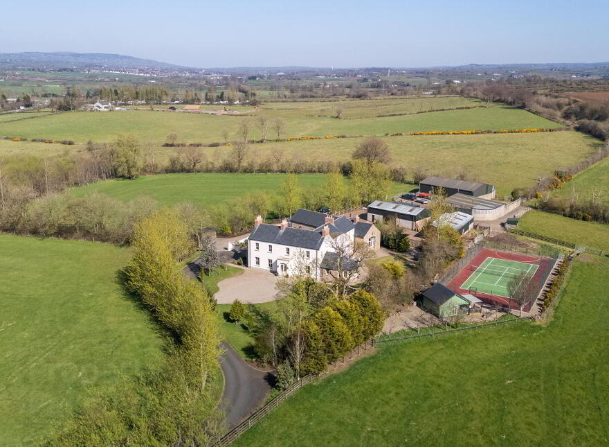 Hollytree Farm, 57 Ballyclare Road, Templepatrick, BT39 0BN photo