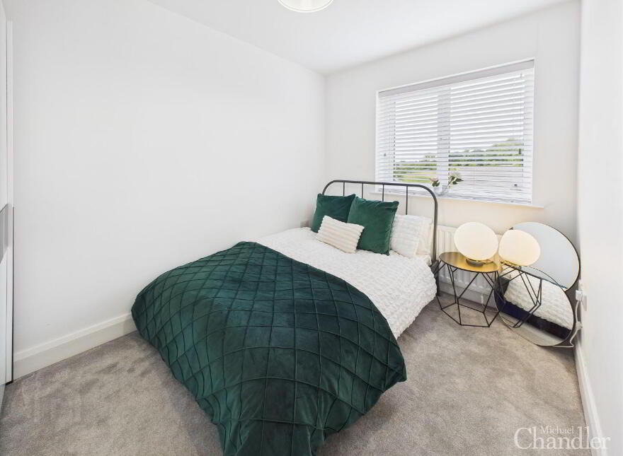 4 Baronsgrange Rise, Carryduff, Belfast, BT8 8GE
