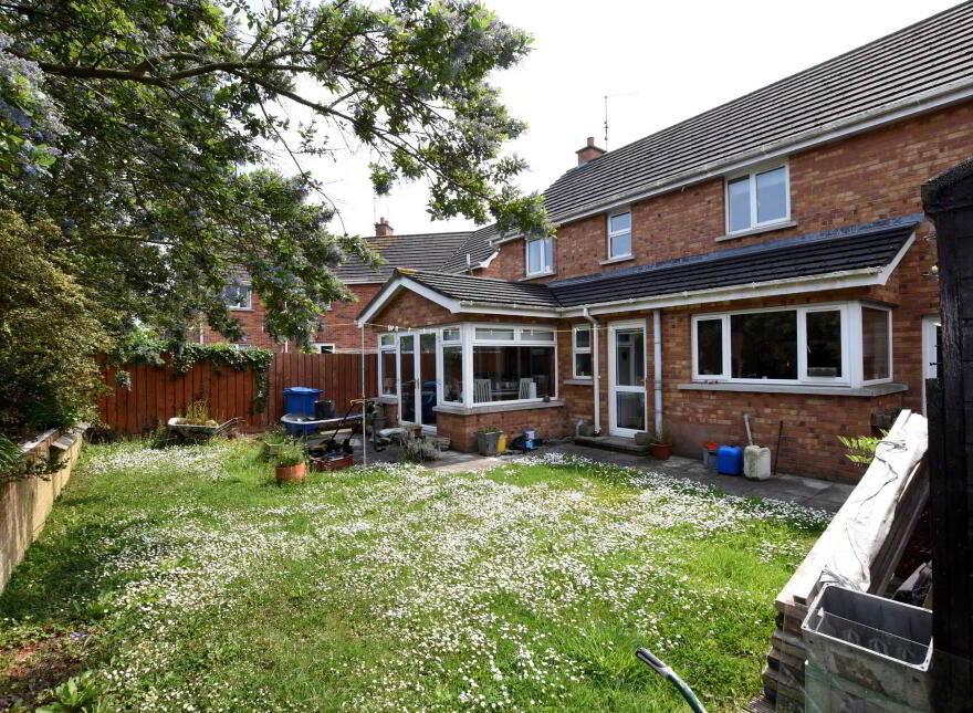 15 Demesne Drive, Ballywalter, Newtownards, BT22 2UJ