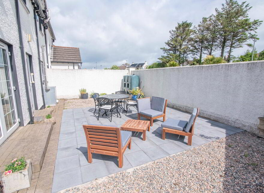 8 Sea Court Mews (holiday Let), Castlerock, BT51 4LG