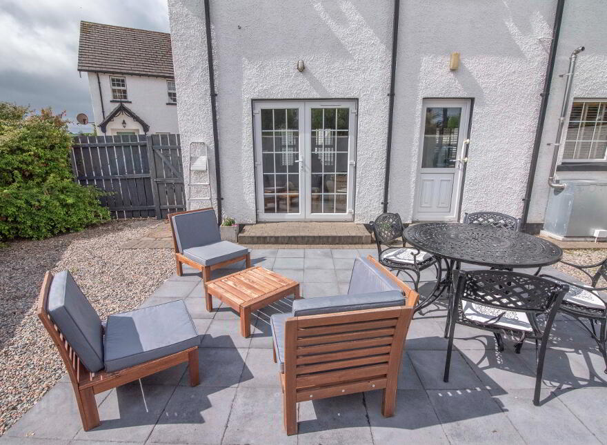 8 Sea Court Mews (holiday Let), Castlerock, BT51 4LG