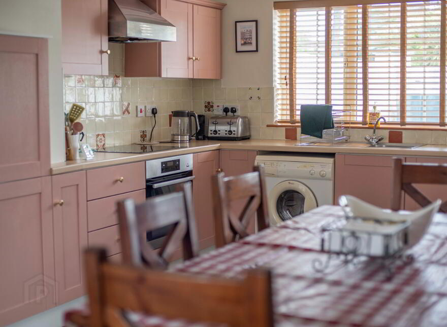 8 Sea Court Mews (holiday Let), Castlerock, BT51 4LG