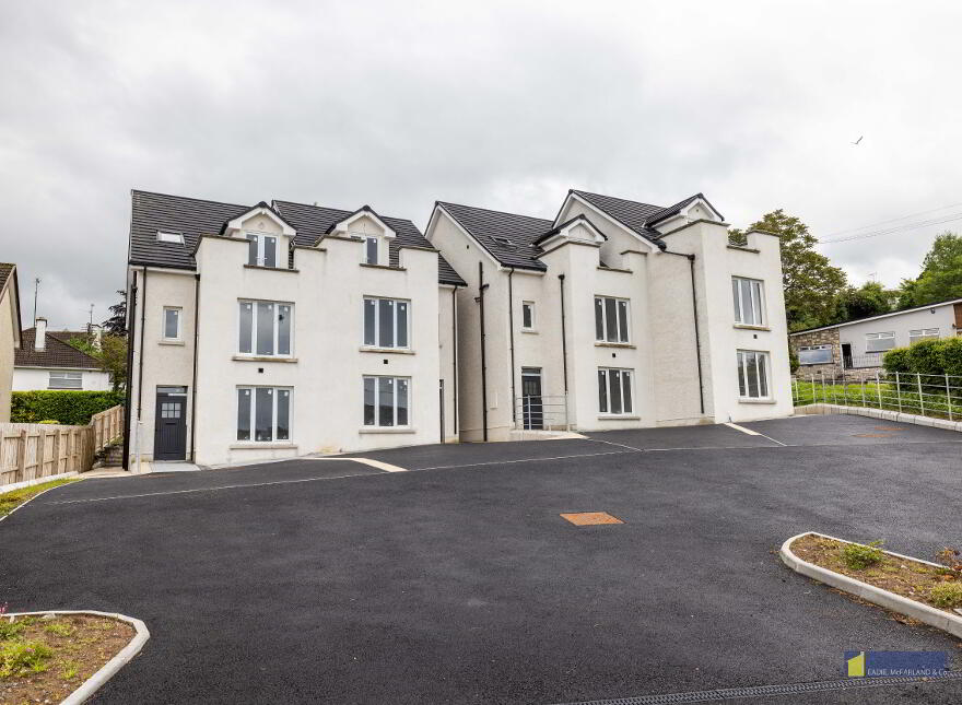 122 Sligo Road, Enniskillen, BT74 7AU