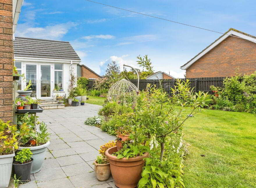3 Hillside, Portavogie, Newtownards, BT22 1EZ