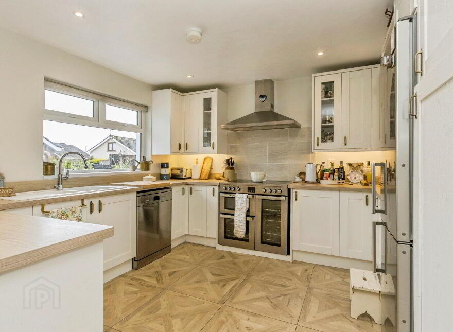 3 Hillside, Portavogie, Newtownards, BT22 1EZ