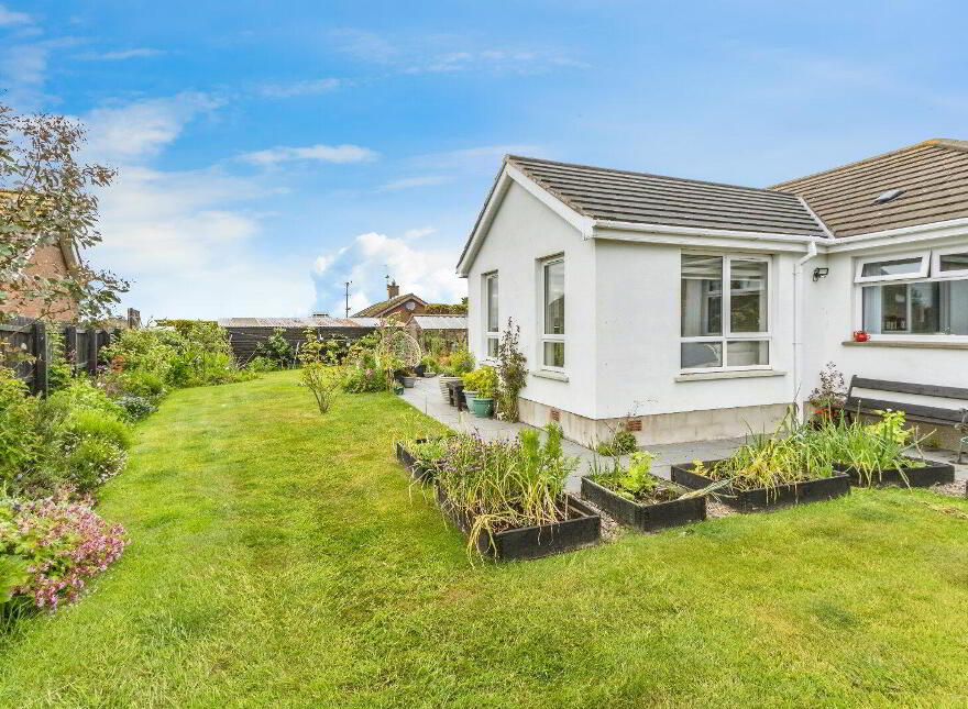 3 Hillside, Portavogie, Newtownards, BT22 1EZ