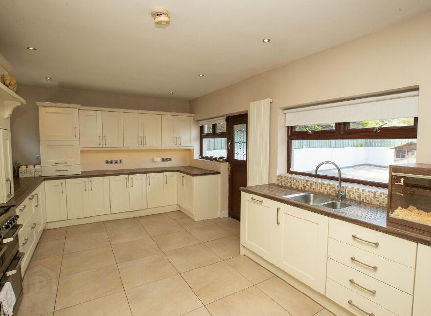 117 Ballagh Road, Newcastle, BT33 0LA
