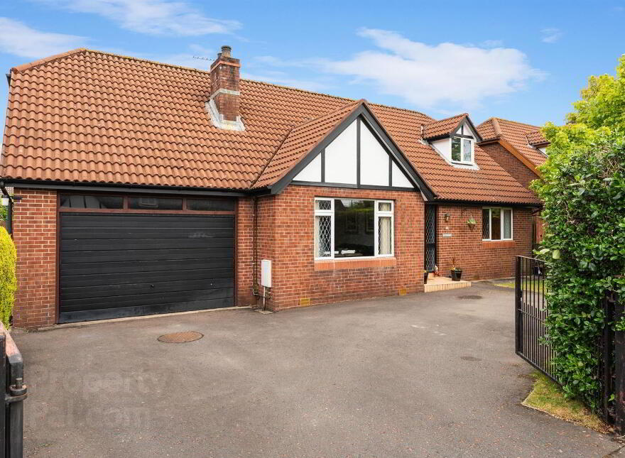 17 Dellmount Drive, Bangor, BT20 4UB photo