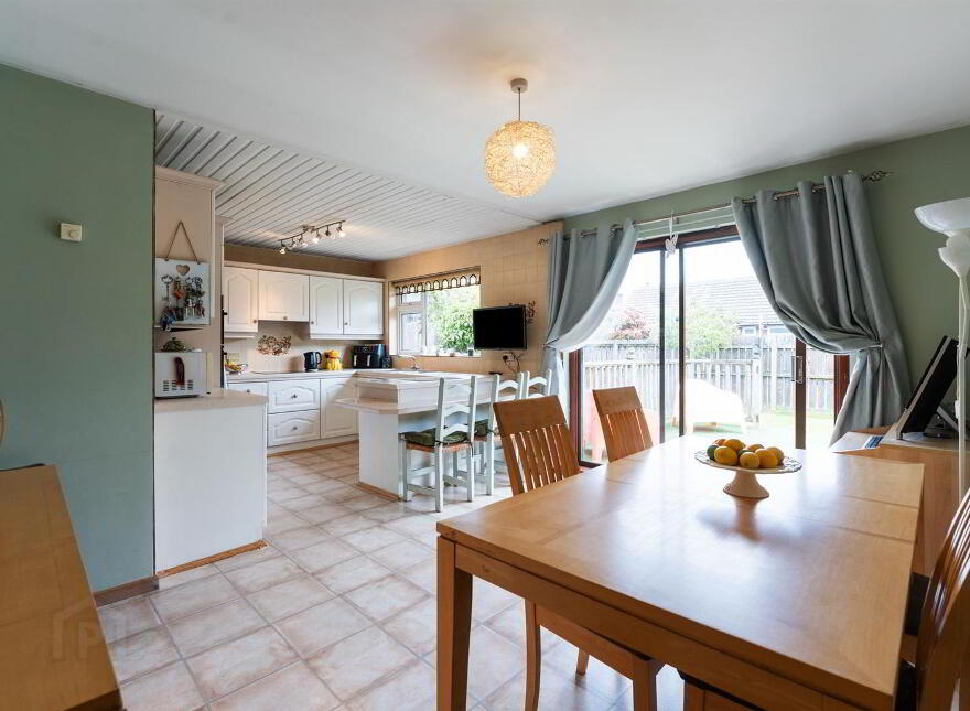 17 Dellmount Drive, Bangor, BT20 4UB