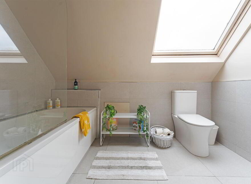 17 Dellmount Drive, Bangor, BT20 4UB