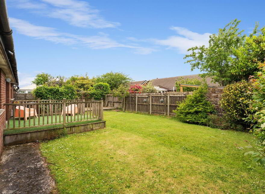 17 Dellmount Drive, Bangor, BT20 4UB
