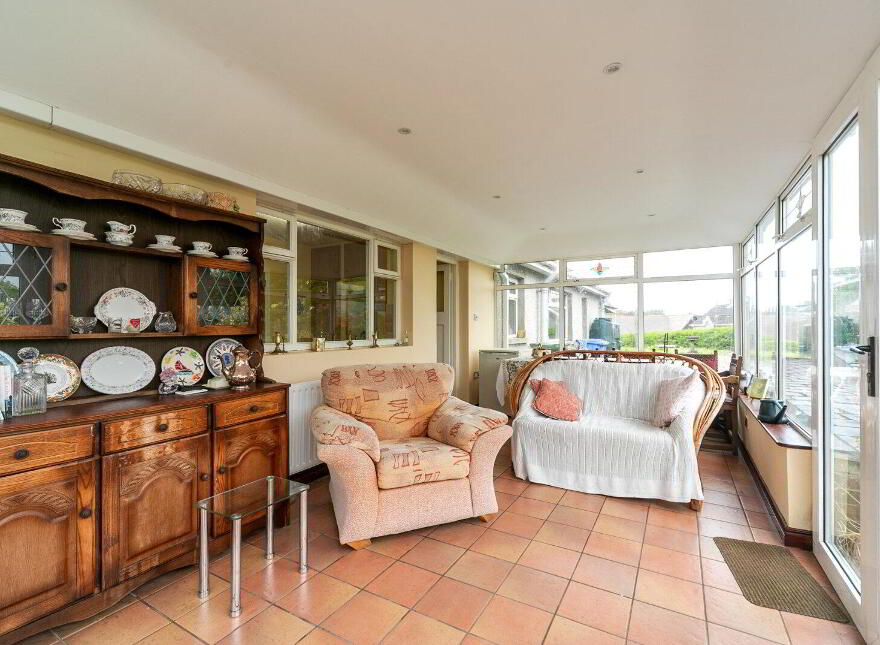76 Carnbane Road, Hillsborough, BT27 5NG