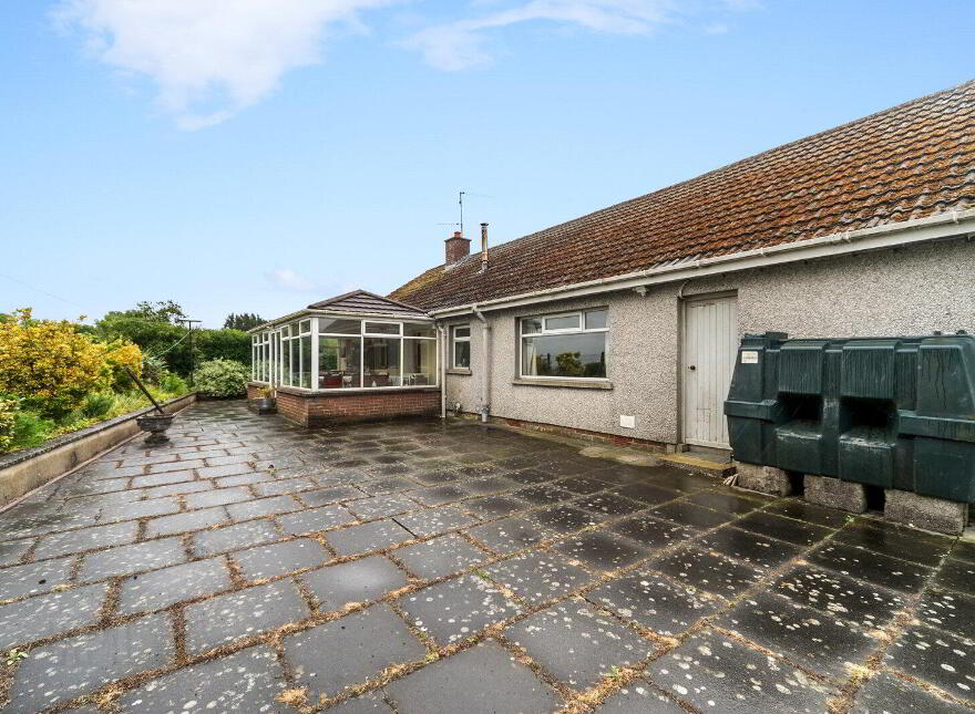76 Carnbane Road, Hillsborough, BT27 5NG