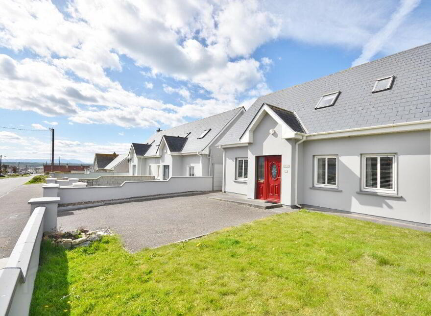 4 Dolphins View, Doon Road, Ballybunion, Ballybunion, V31FH60