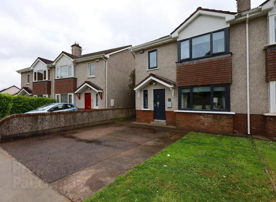 37 Ros Na Greine, Kilmoney Road Upper, Carrigaline, P43W682 photo