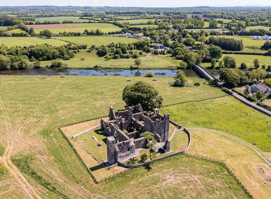 Bective, Kilmessan, Bective, Navan, C15EK82
