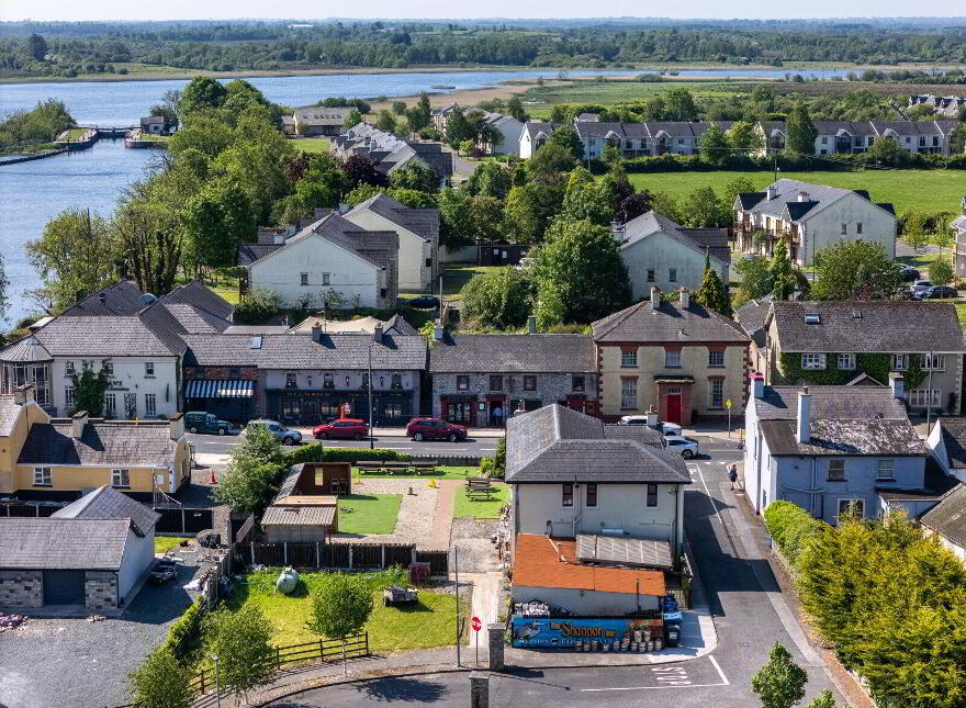 The Shannon Bar, Tarmonbarry, N39V0C3