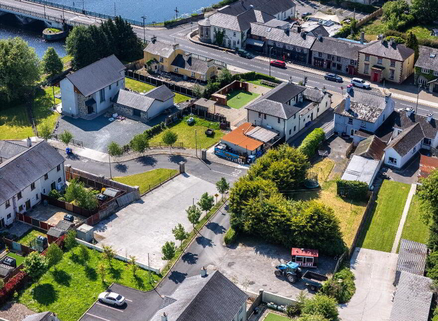 The Shannon Bar, Tarmonbarry, N39V0C3