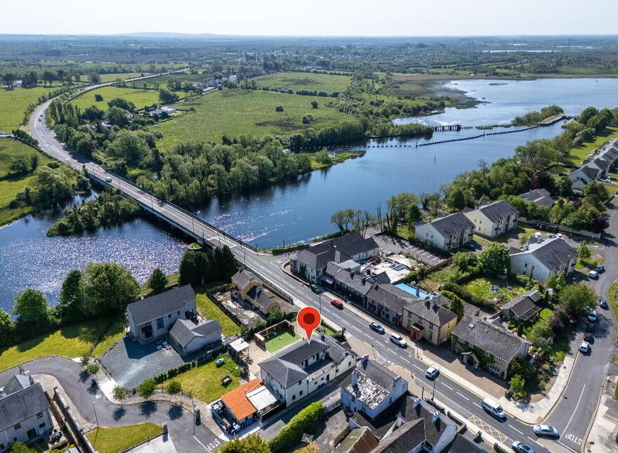 The Shannon Bar, Tarmonbarry, N39V0C3
