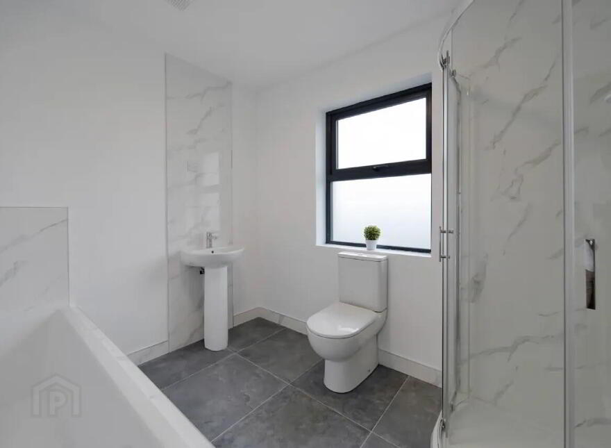 16 Oakwood Park, Lismonaghan, Letterkenny, F92A6W4