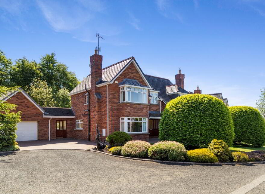 10 Old Galgorm Dale, Ballymena, BT42 1RL photo