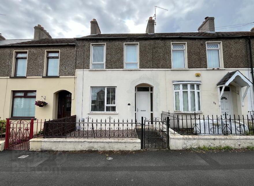 34 Gilford Road, Lurgan, BT66 7DZ photo
