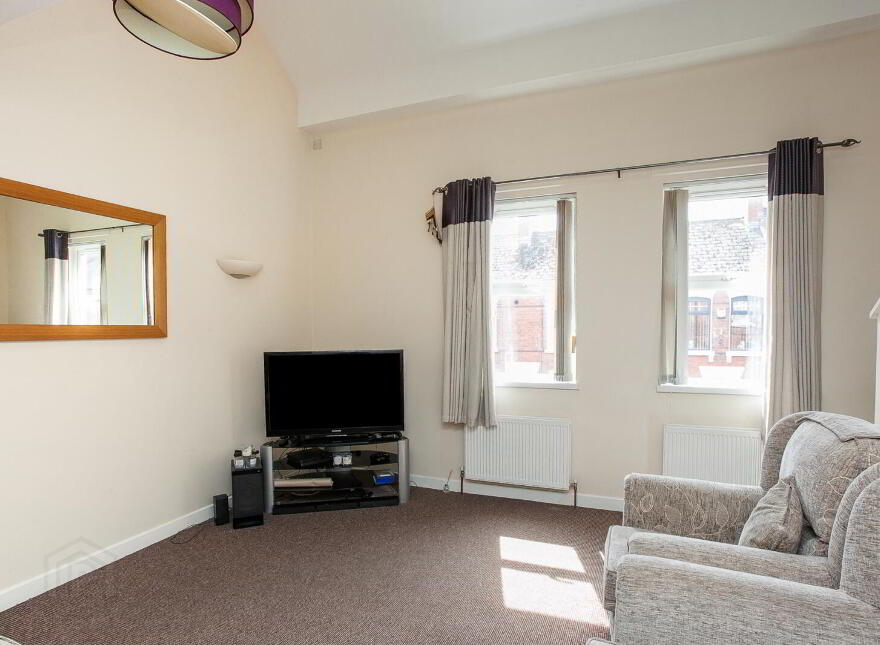 24 Isoline Street, Belfast, BT5 5GF