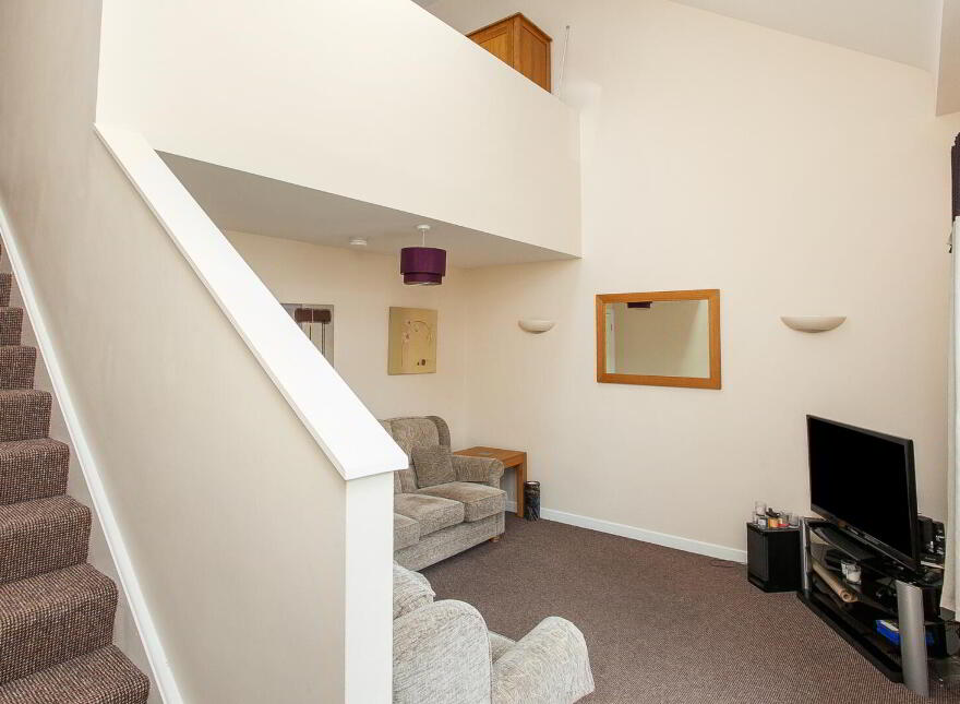 24 Isoline Street, Belfast, BT5 5GF
