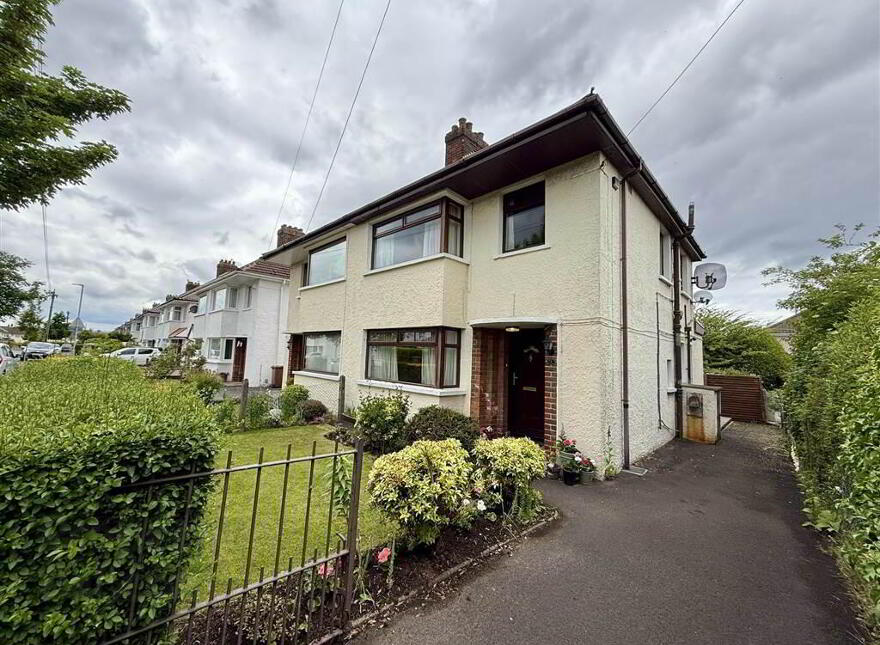 3 Rochester Drive, Castlereagh, Belfast, BT6 9JX photo